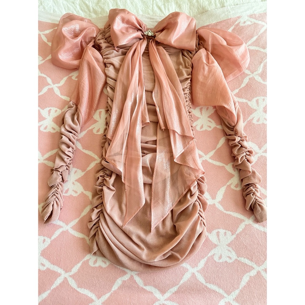 Nana Jacqueline Elegant Pink Ruched Dress with Bow